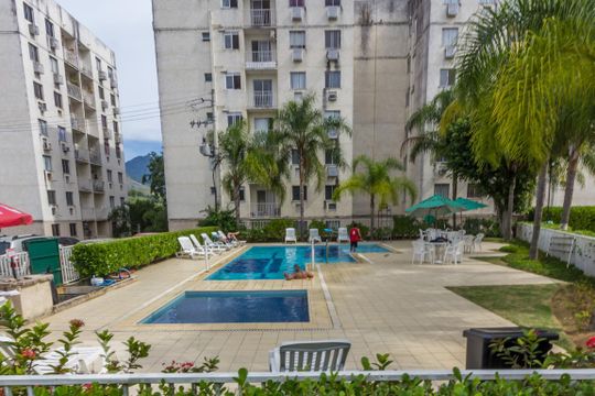 Área comum - Piscina de apartamento à venda com 2 quartos, 56m² em Taquara, Rio de Janeiro