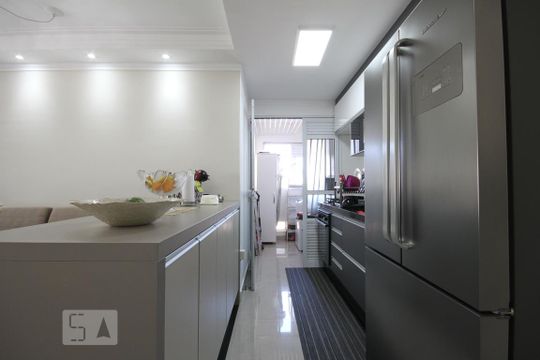 Cozinha de apartamento à venda com 2 quartos, 67m² em Vila Água Funda, São Paulo