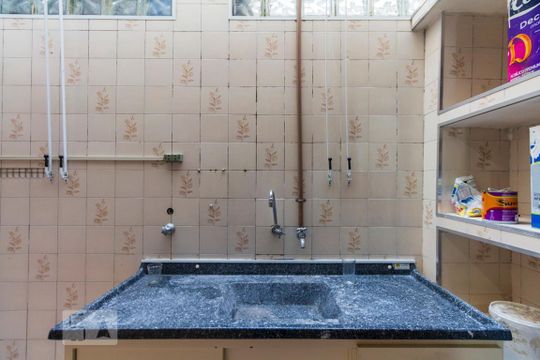 Cozinha de casa à venda com 2 quartos, 70m² em Planalto Paulista, São Paulo