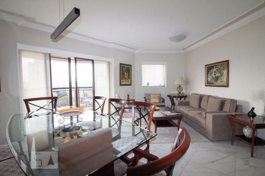 Apartamento para alugar com 3 quartos, 155m² em Santana, São Paulo