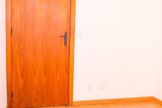 Quarto 1 de apartamento para alugar com 3 quartos, 90m² em Menino Deus, Porto Alegre