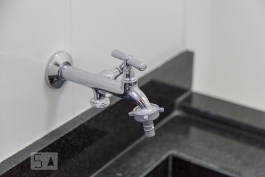 Área de Serviço de apartamento para alugar com 2 quartos, 42m² em Sítio da Figueira, São Paulo