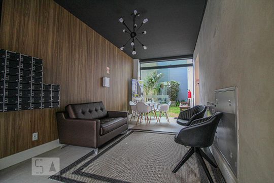 Hall de Entrada de kitnet/studio para alugar com 1 quarto, 26m² em Rio Branco, Novo Hamburgo