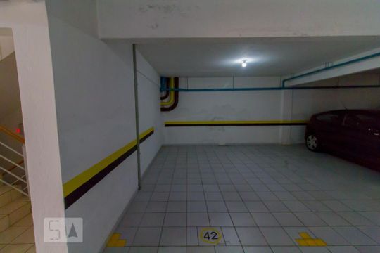 Garagem de apartamento para alugar com 1 quarto, 35m² em Centro, Florianópolis
