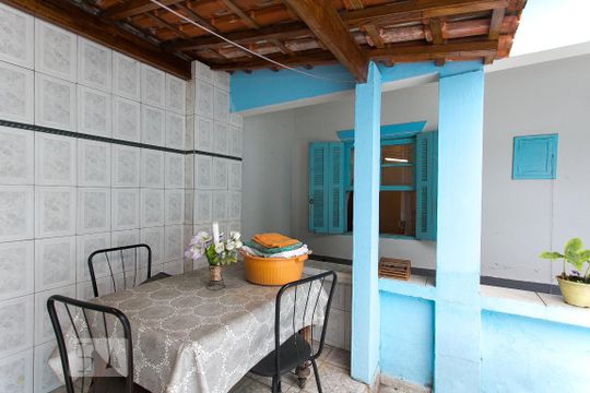 Quintal de casa à venda com 2 quartos, 230m² em Vila Antonieta, São Paulo