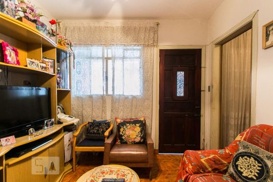 Sala de casa à venda com 2 quartos, 230m² em Vila Antonieta, São Paulo