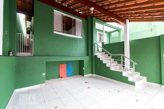 Fachada da casa de casa à venda com 3 quartos, 205m² em Vila Fátima, Guarulhos