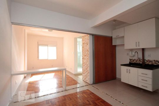 Sala de apartamento à venda com 1 quarto, 33m² em Vila Buarque, São Paulo