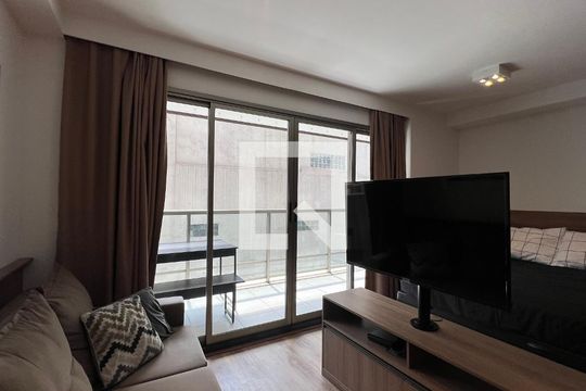Sala de kitnet/studio para alugar com 1 quarto, 33m² em Pinheiros, São Paulo