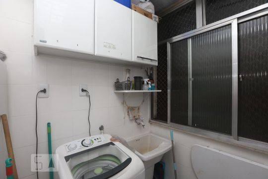 Área de Serviço de apartamento para alugar com 2 quartos, 58m² em Tijuca, Rio de Janeiro