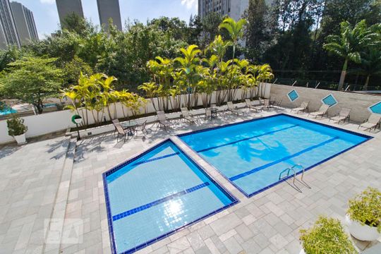 Área comum - Piscina de apartamento à venda com 3 quartos, 178m² em Vila Suzana, São Paulo