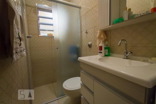 Banheiro  de casa para alugar com 1 quarto, 80m² em Vila Nair, São Paulo