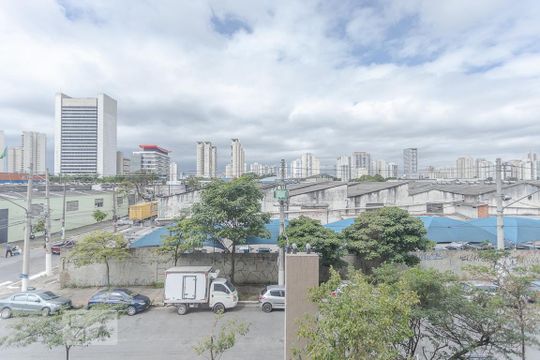 Vista Sala de apartamento para alugar com 1 quarto, 34m² em Vila Leopoldina, São Paulo