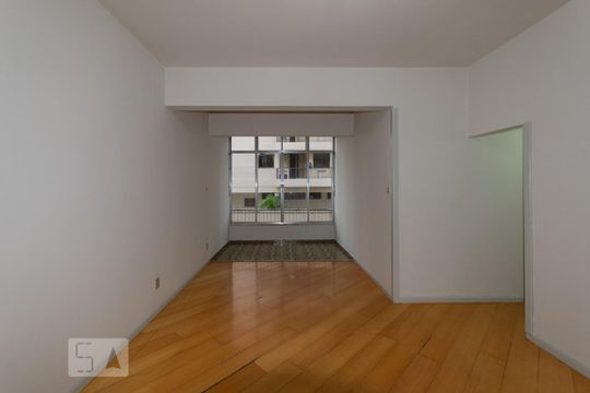 Apartamento à venda com 2 quartos, 70m² em Praca da Bandeira, Rio de Janeiro