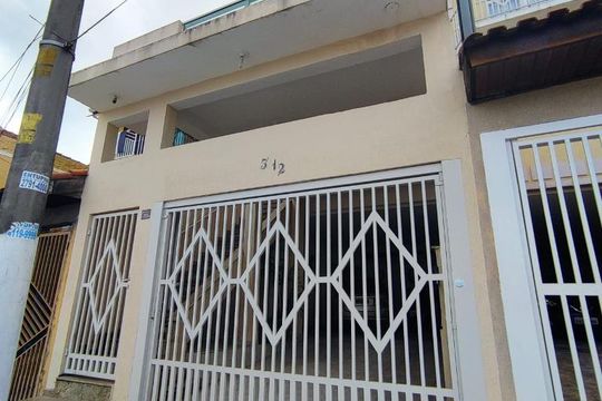 Fachada de casa à venda com 3 quartos, 147m² em Vila Basileia, São Paulo