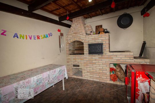 Churrasqueira de casa à venda com 3 quartos, 147m² em Vila Basileia, São Paulo