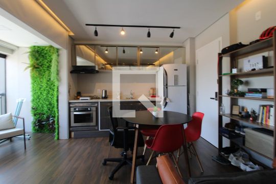 Cozinha de apartamento à venda com 1 quarto, 35m² em Campo Belo, São Paulo