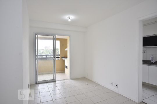 Sala de apartamento à venda com 2 quartos, 55m² em Taquara, Rio de Janeiro