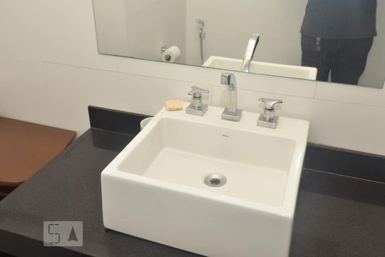 Banheiro de apartamento à venda com 3 quartos, 130m² em Copacabana, Rio de Janeiro
