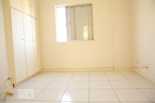 Quarto 1 de apartamento para alugar com 2 quartos, 60m² em Vila das Mercês, São Paulo