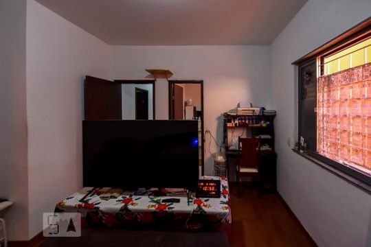 Suíte de casa à venda com 4 quartos, 320m² em Nova Granada, Belo Horizonte