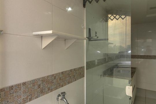 Detalhe da area de serviço de apartamento para alugar com 2 quartos, 66m² em Barra da Tijuca, Rio de Janeiro