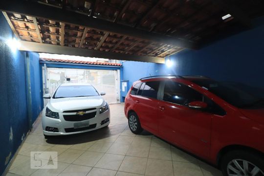 Garagem de casa para alugar com 3 quartos, 130m² em Jardim Las Vegas, Santo André