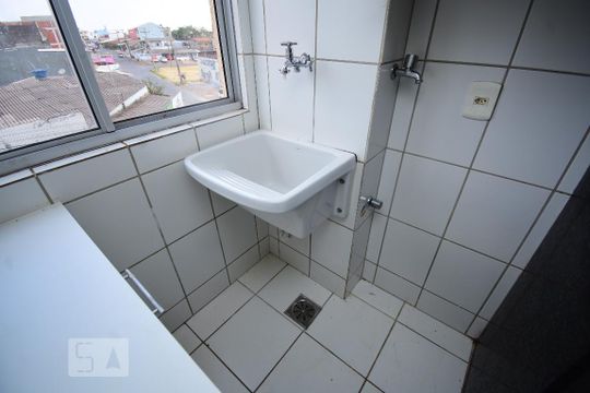 Área de Serviço de apartamento para alugar com 2 quartos, 49m² em Samambaia Sul (samambaia), Brasília