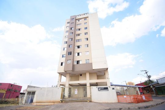 Fachada de apartamento para alugar com 2 quartos, 49m² em Samambaia Sul (samambaia), Brasília