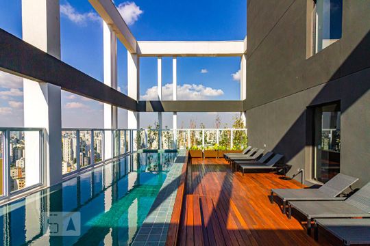 Piscina de apartamento à venda com 2 quartos, 64m² em Perdizes, São Paulo
