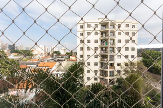 Vista de apartamento para alugar com 2 quartos, 78m² em Caxingui, São Paulo