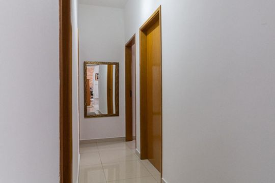 Corredor de casa de condomínio à venda com 3 quartos, 350m² em Lins de Vasconcelos, Rio de Janeiro