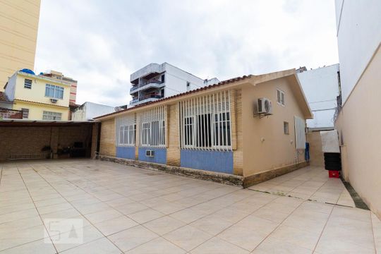 Fachada de casa de condomínio à venda com 3 quartos, 350m² em Lins de Vasconcelos, Rio de Janeiro