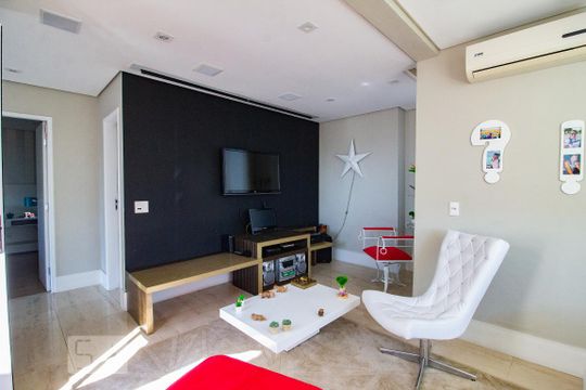 Apartamento à venda com 4 quartos, 173m² em Vila Romero, São Paulo