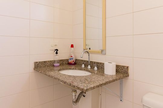 Banheiro quarto 3 suíte de apartamento para alugar com 3 quartos, 129m² em Vila Leonor, Guarulhos