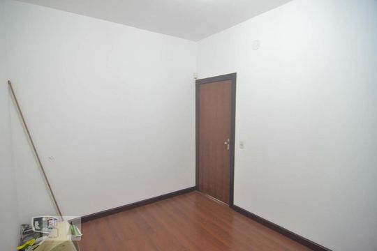 Quarto 1 de casa à venda com 3 quartos, 250m² em Centro, Canoas