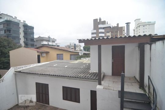 Vista Quarto 1 de casa à venda com 3 quartos, 250m² em Centro, Canoas