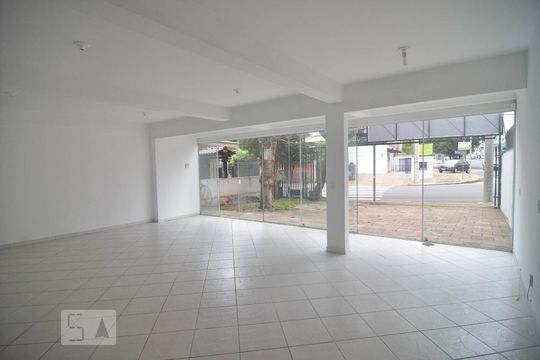 Garagem de casa à venda com 3 quartos, 250m² em Centro, Canoas