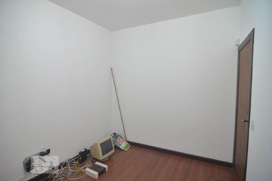 Quarto 1 de casa à venda com 3 quartos, 250m² em Centro, Canoas