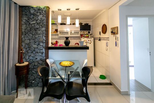 Sala de apartamento à venda com 2 quartos, 52m² em São João Batista, Belo Horizonte
