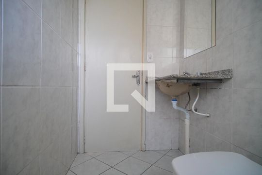 Banheiro de apartamento à venda com 2 quartos, 75m² em Centro, Novo Hamburgo