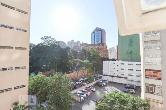 Vista de kitnet/studio à venda com 1 quarto, 40m² em Vila Buarque, São Paulo