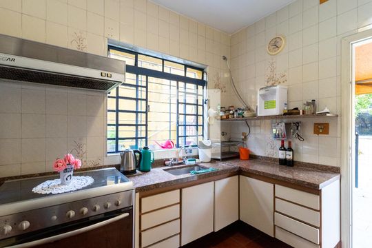 Cozinha de casa à venda com 4 quartos, 332m² em Vila Dom Pedro Ii, São Paulo