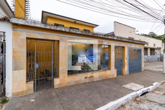 Fachada de casa à venda com 4 quartos, 332m² em Vila Dom Pedro Ii, São Paulo
