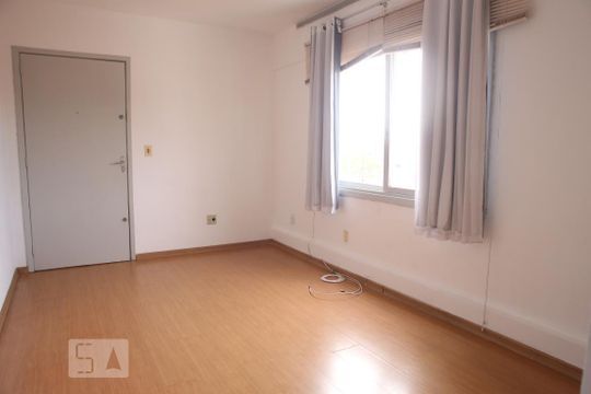 Sala de apartamento à venda com 1 quarto, 42m² em Partenon, Porto Alegre
