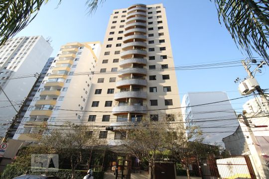 Fachada de apartamento para alugar com 2 quartos, 63m² em Aclimação, São Paulo