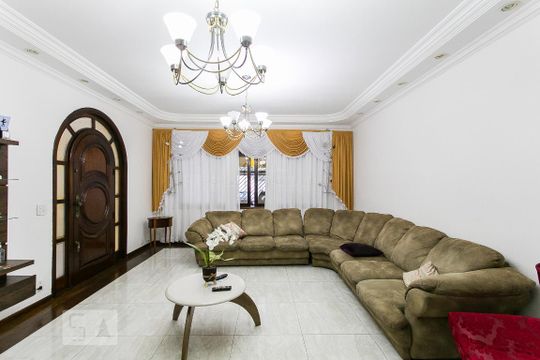 Sala de Estar de casa para alugar com 4 quartos, 300m² em Vila Antonieta, São Paulo
