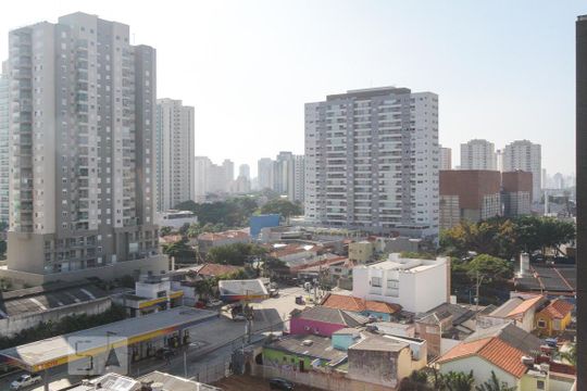 Vista de apartamento à venda com 2 quartos, 74m² em Tatuapé, São Paulo