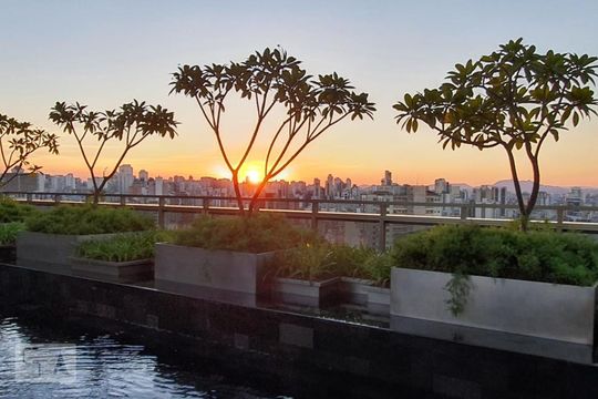 Área comum - Piscina de kitnet/studio para alugar com 1 quarto, 28m² em Santa Ifigênia, São Paulo