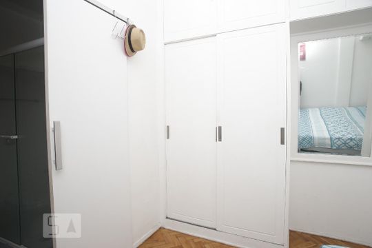Quarto Suíte de apartamento à venda com 1 quarto, 50m² em Tijuca, Rio de Janeiro